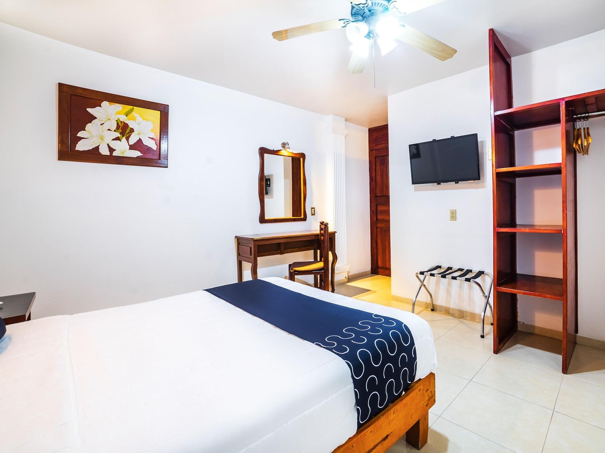 Hotel Hc Celaya  Dış mekan fotoğraf