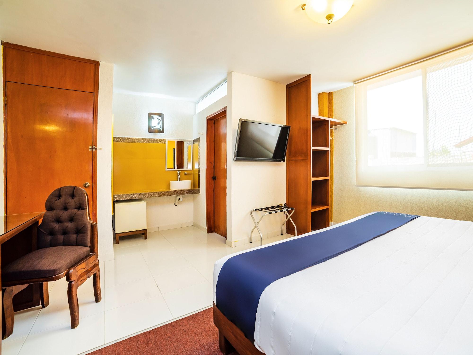 Hotel Hc Celaya  Dış mekan fotoğraf